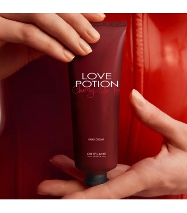 کرم دست عطری لاوپوشن چری آن تاپ