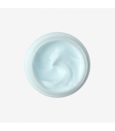 کرم آبرسان صورت آلوئه ورا 