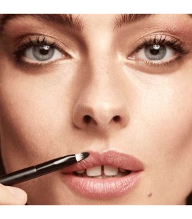 قلم موی لب دوان